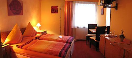 Stadthotel-Garni นอยวิท ภายนอก รูปภาพ
